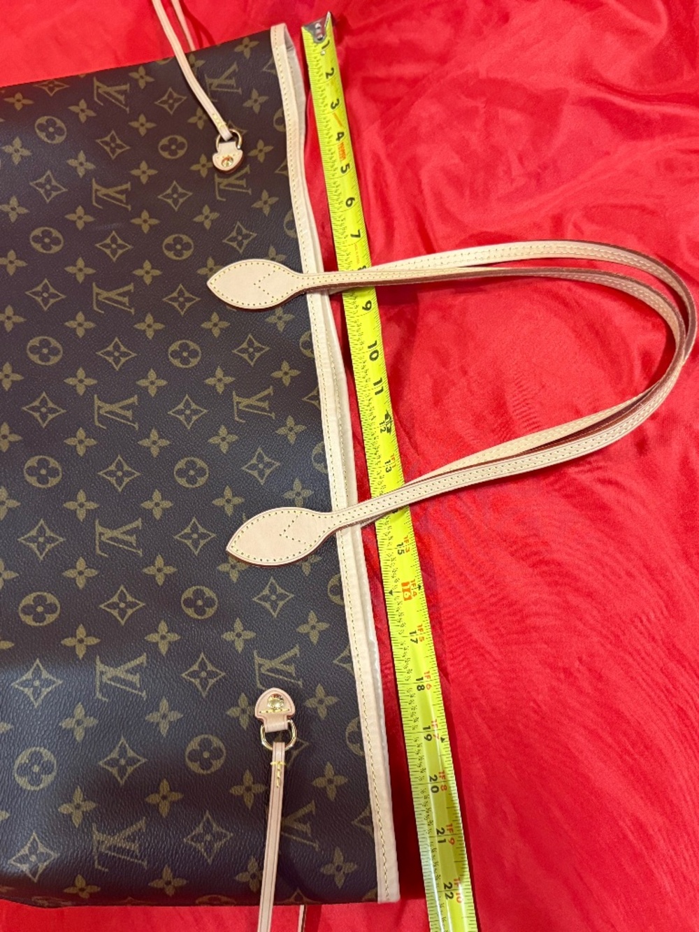 AUTHENTIC LOUIS VUITTON MONOGRAM NEVERFULL GM = 22”L